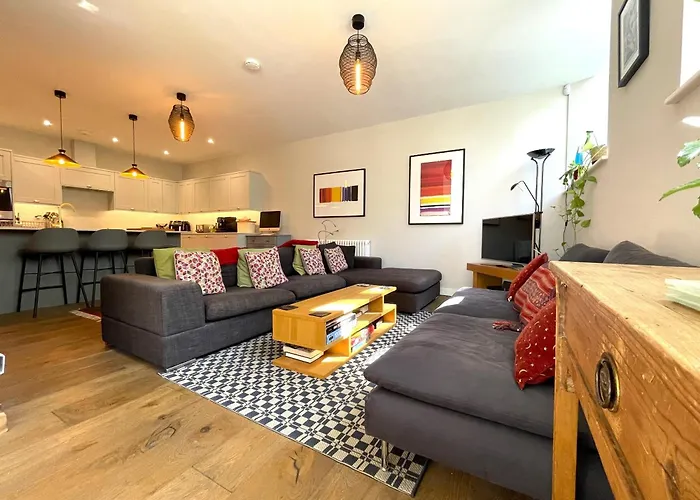 Σπίτι διακοπών Hampton Hall - Wonderful Converted In Redland *