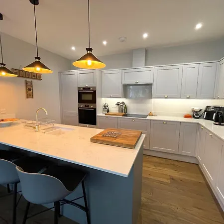 Casa vacanze Hampton Hall - Wonderful Converted In Redland *